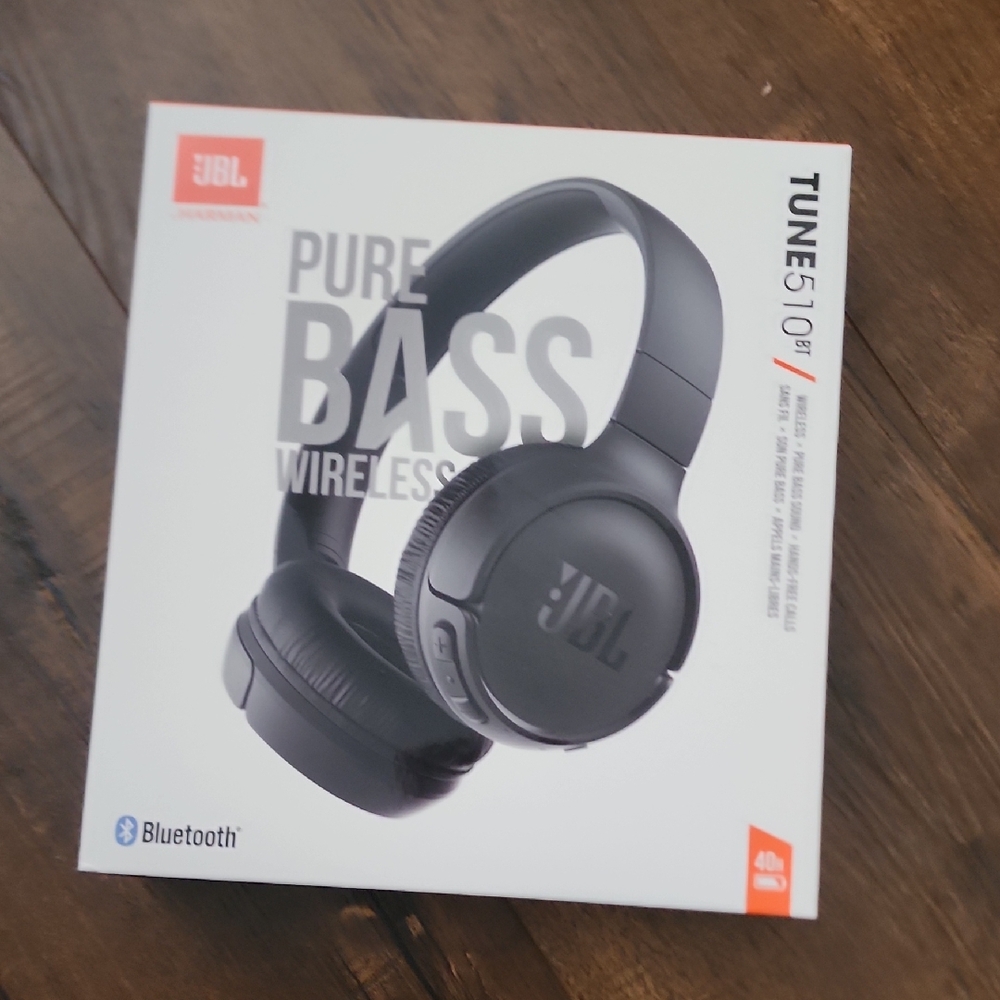 JBL Tune 510BT Bluetooth Headphones - Black